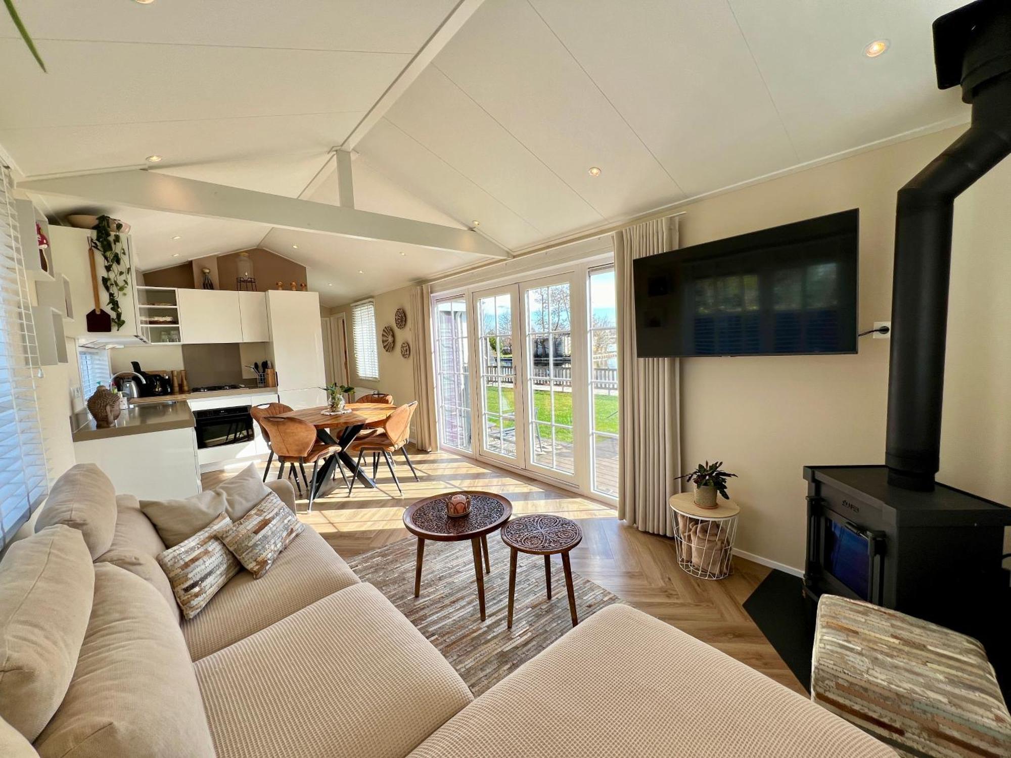 New - Private Residence With Sauna - On A Lake Near Amsterdam วิงเคอวีน ภายนอก รูปภาพ
