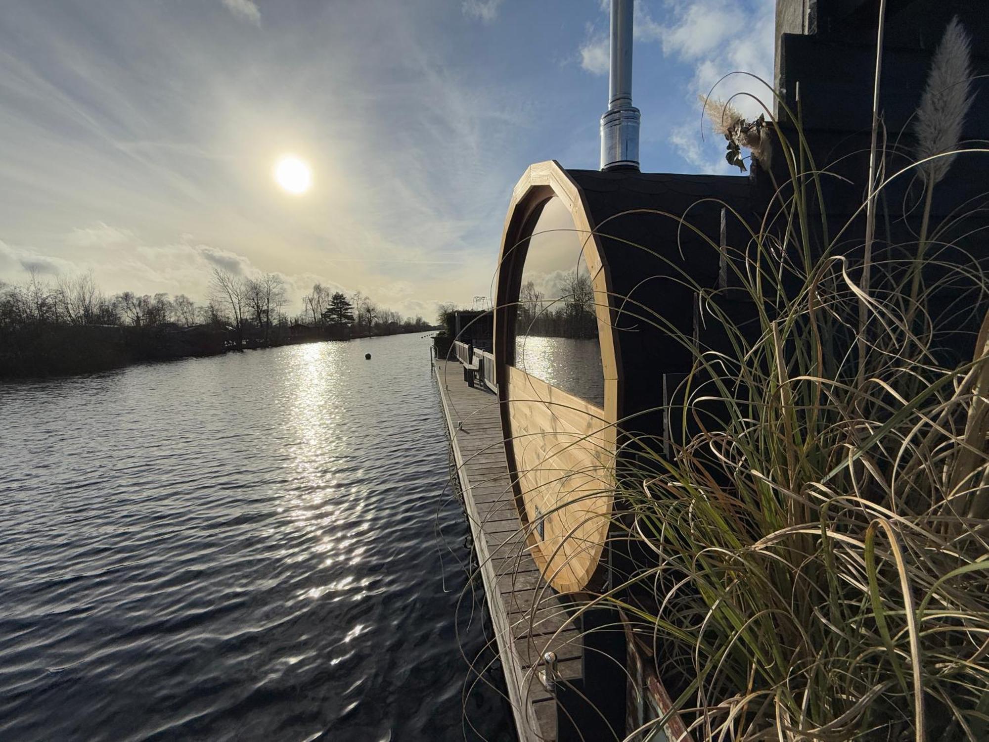 New - Private Residence With Sauna - On A Lake Near Amsterdam วิงเคอวีน ภายนอก รูปภาพ